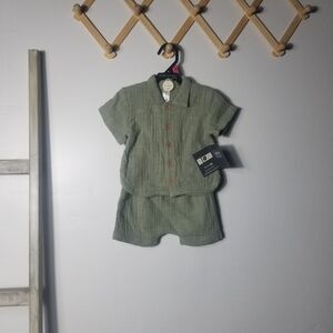 NWT MODERN MOMENTS GREEN BUTTON DOWN SHORT OUTFIT SIZE 18 MONTHS